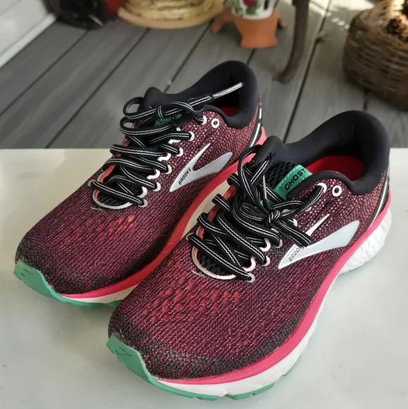 Brooks Ghost 11 Cushion Womens Running Shoes - Picture 1 of 7